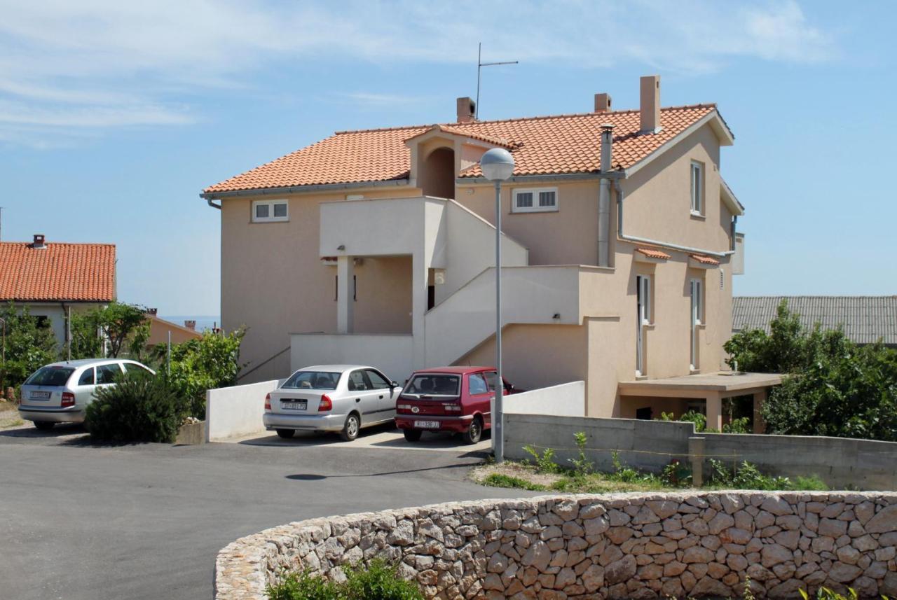 Rooms With A Parking Space Krk - 13553 Vrh  Luaran gambar