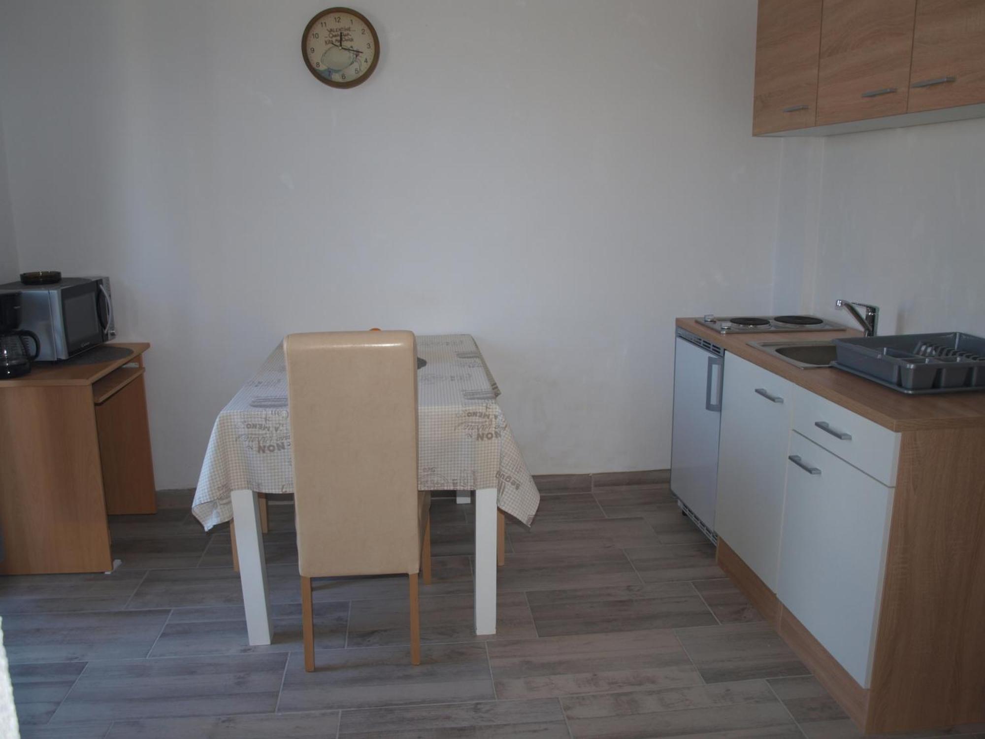 Rooms With A Parking Space Krk - 13553 Vrh  Luaran gambar
